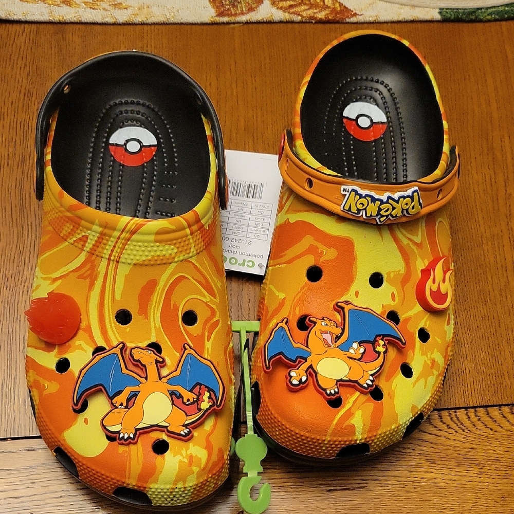 New Crocs Classic Clog Pokemon Charizard Light Up Multiple Sizes Available